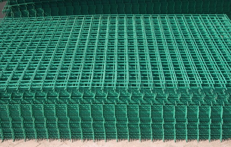 green pvc coated welded wire mesh