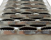 steel safety grating